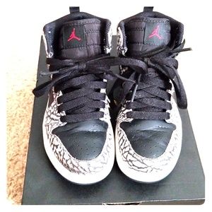 Boys Air Jordan
